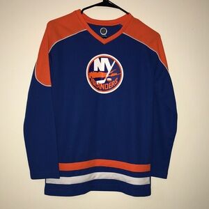EUC NHL Official Licensed long sleeve NY Islander’s Jersey